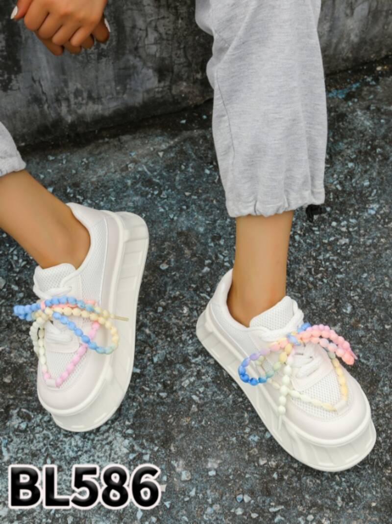 Buty sportowe damskie Roz 36-42 / 12 par